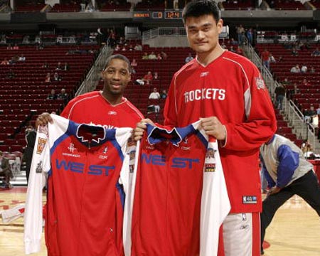 官方：2025赛季中国足球职业联赛颁奖会将于12月12日晚举行（官方宣布：2025赛季中国足球职业联赛颁奖典礼定于12月12日晚举行）