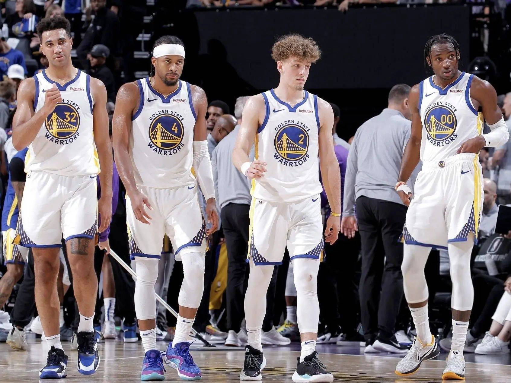 科比·怀特：潜力无限的未来之星（科比·怀特：潜能无穷的明日之星）